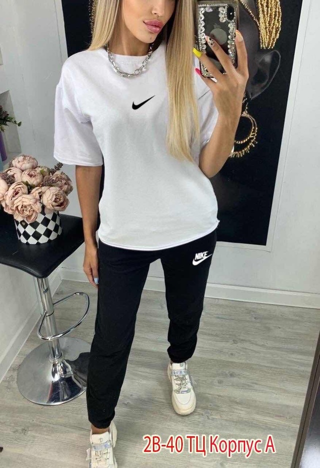 Спортивный костюм 22943677