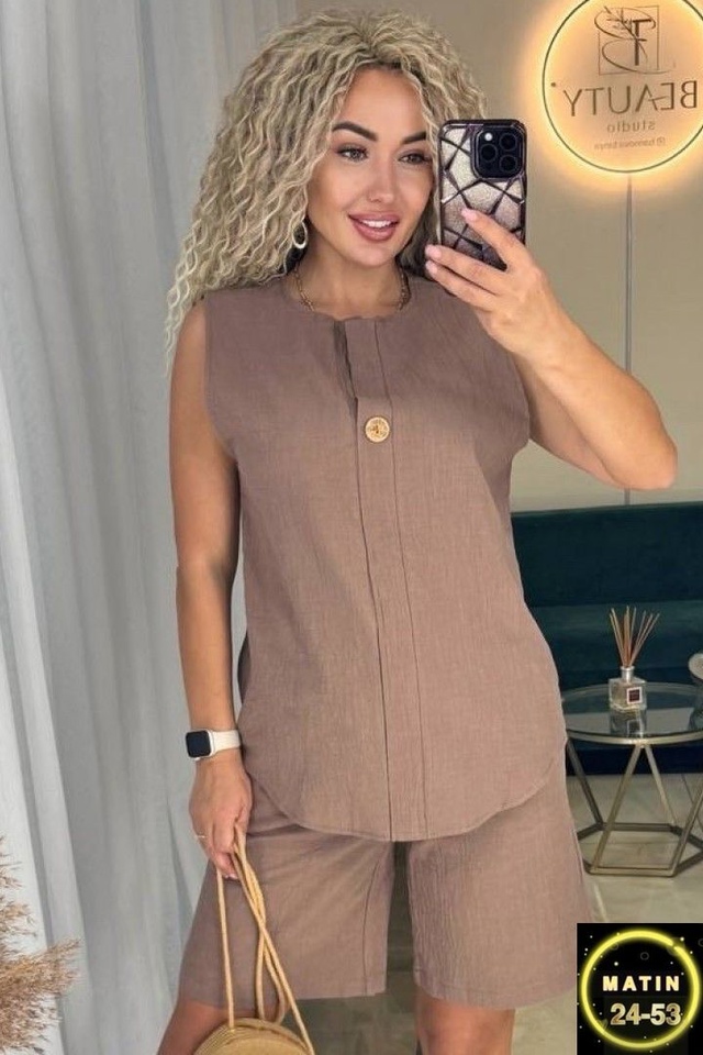 Костюм 22943333