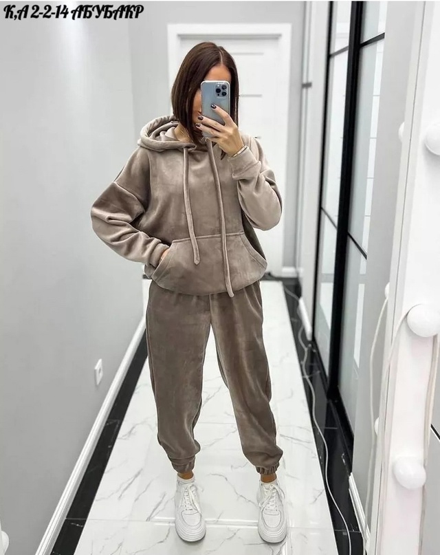 Спортивный костюм 22945056