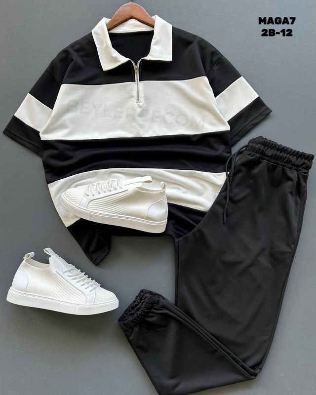 Спортивный костюм 22945064