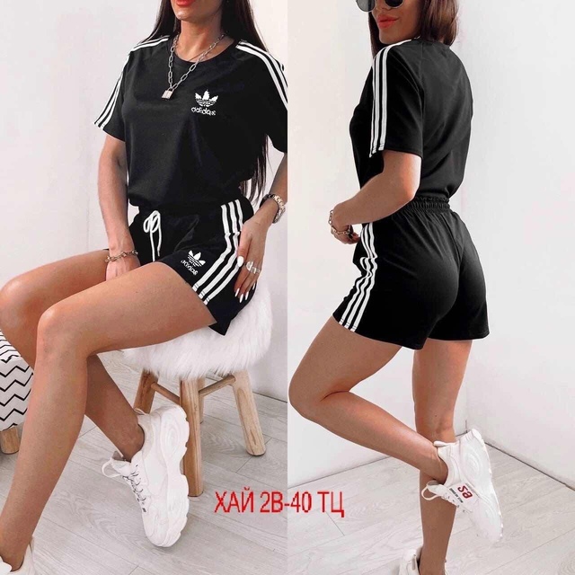 Спортивный костюм 22946534