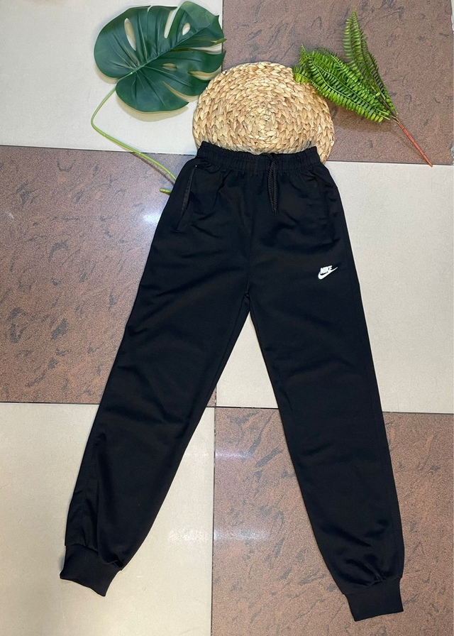 Спортивные брюки 22946415