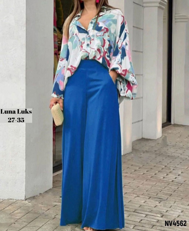 Костюм 22948363