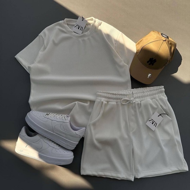 Спортивный костюм 22953510