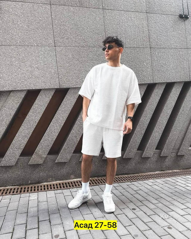 Спортивный костюм 22957141