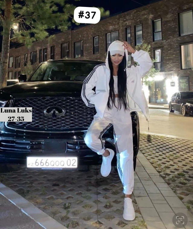 Спортивный костюм 22957876