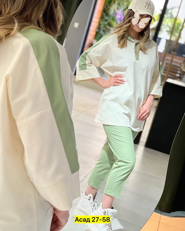 Спортивный костюм 22958412