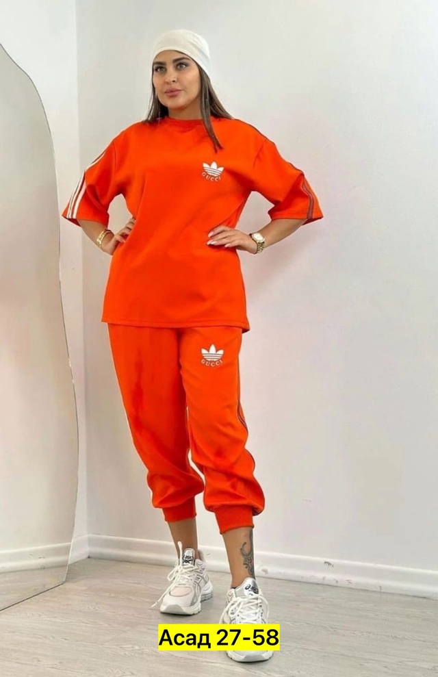 Спортивный костюм 22961333