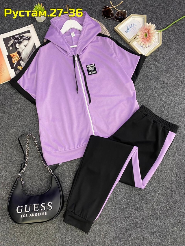 Спортивный костюм 22964491