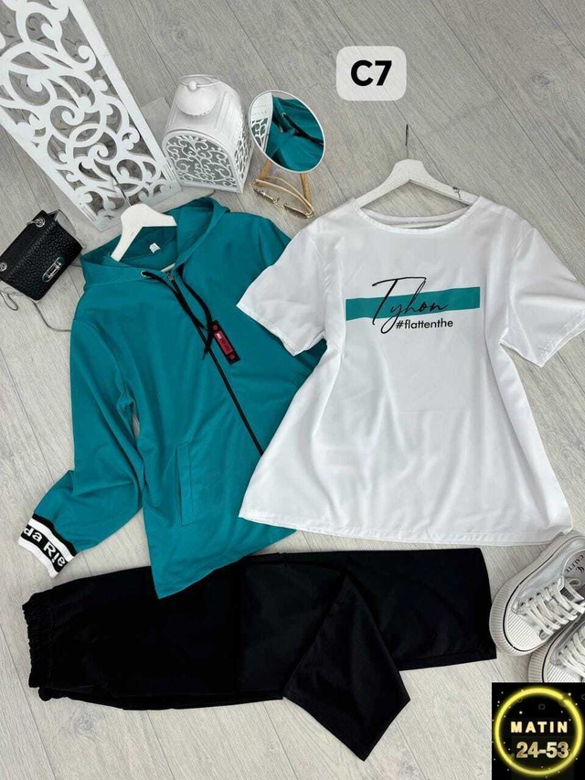 Спортивный костюм 22965813