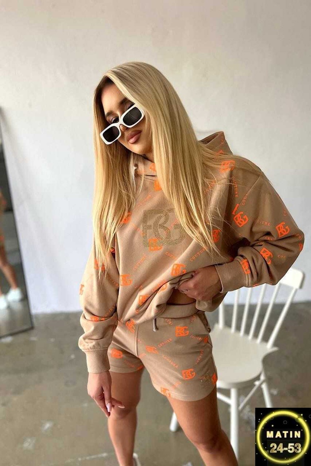 Спортивный костюм 22967747