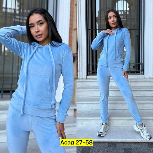 Спортивный костюм 22973960