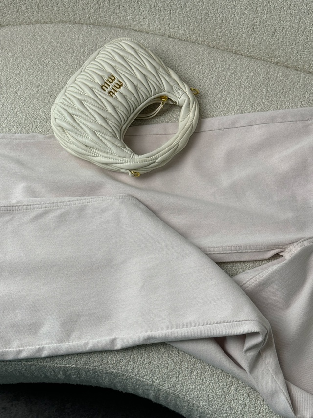 Джинсы 22984904