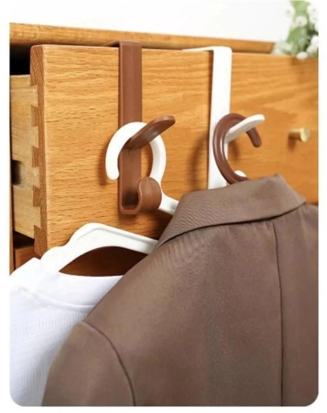 Вешалка 22985776