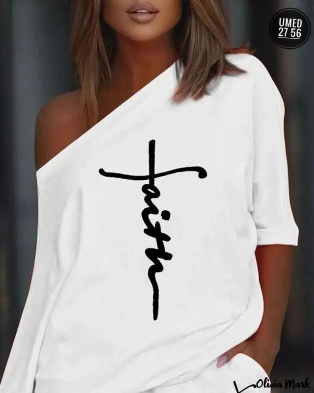 Костюм 22990116