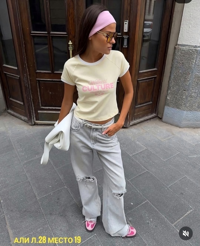 Джинсы 22989049