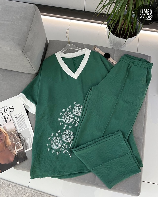 Костюм 22991721