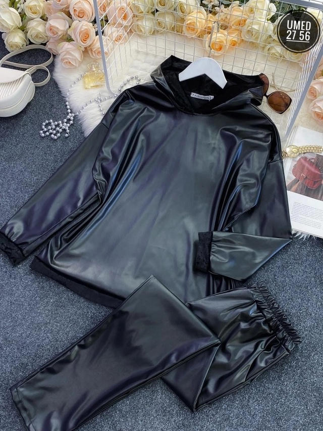 Костюм 22996362