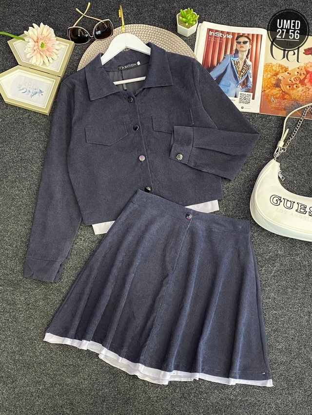 Костюм 22997951