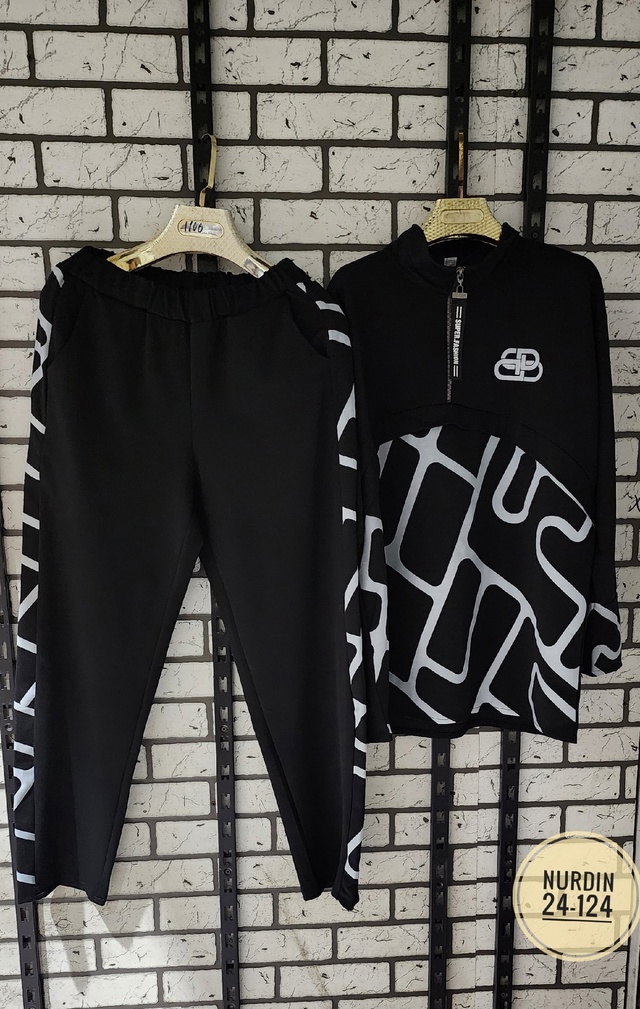 Костюм 22999770