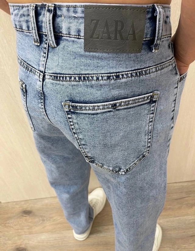 Джинсы 23001208