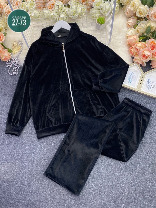 Спортивный костюм 23003403