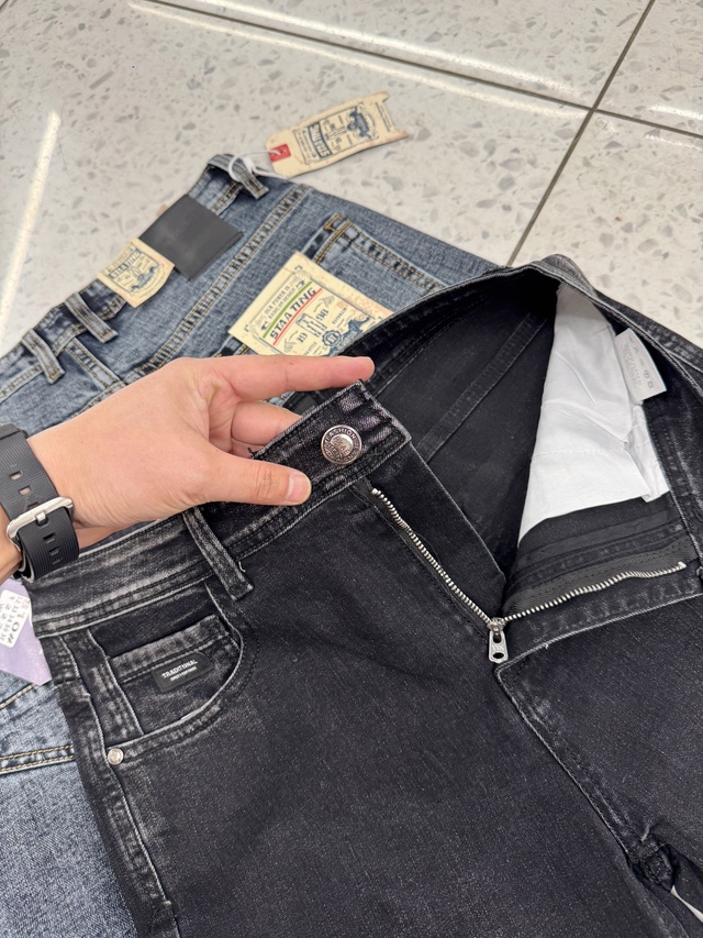 Джинсы 23008997