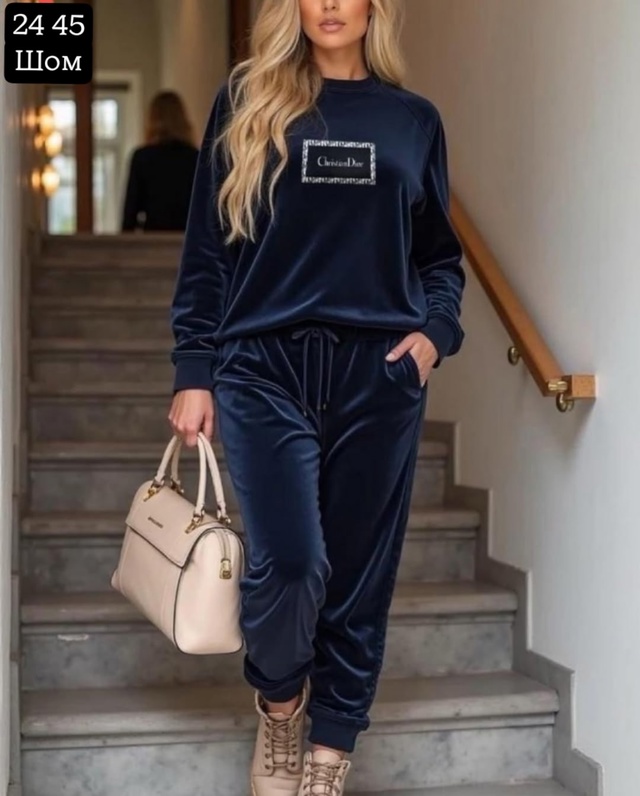 Спортивный костюм 23008499