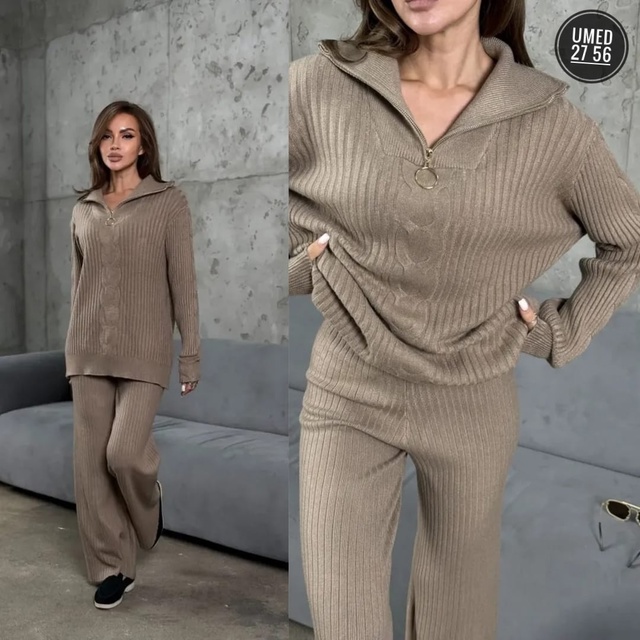 Костюм 23017731