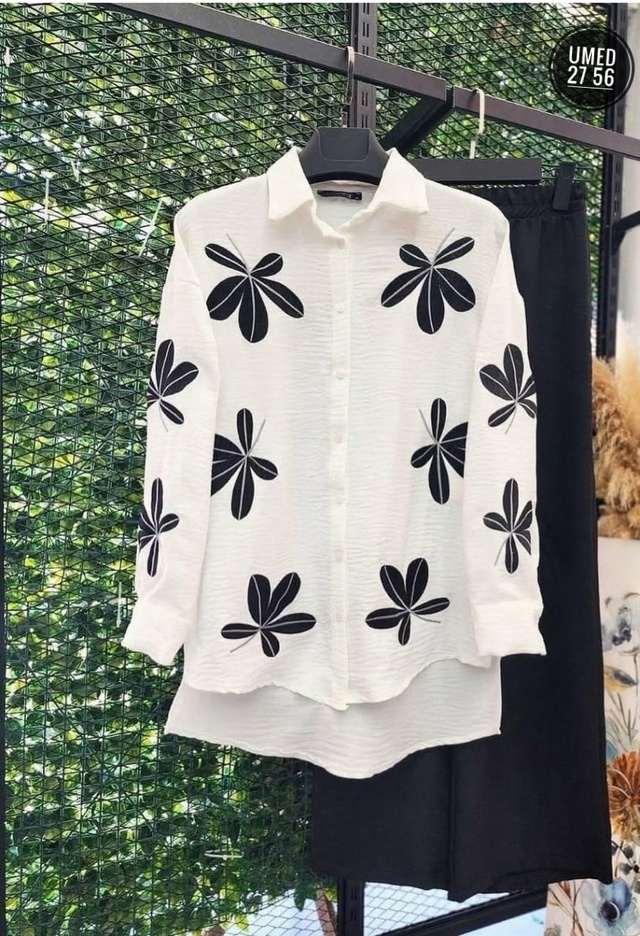 Костюм 23017730