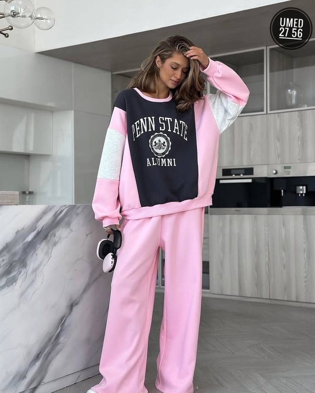 Спортивный костюм 23017475