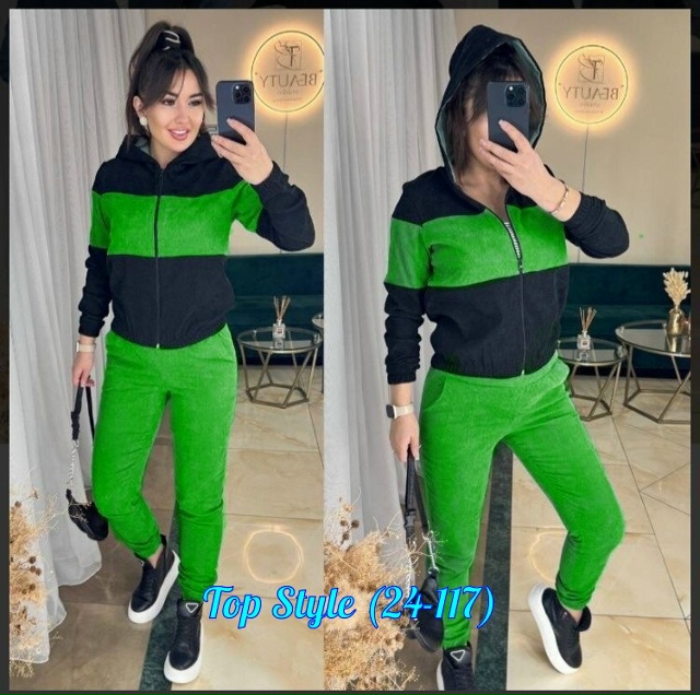 Спортивный костюм 23020829