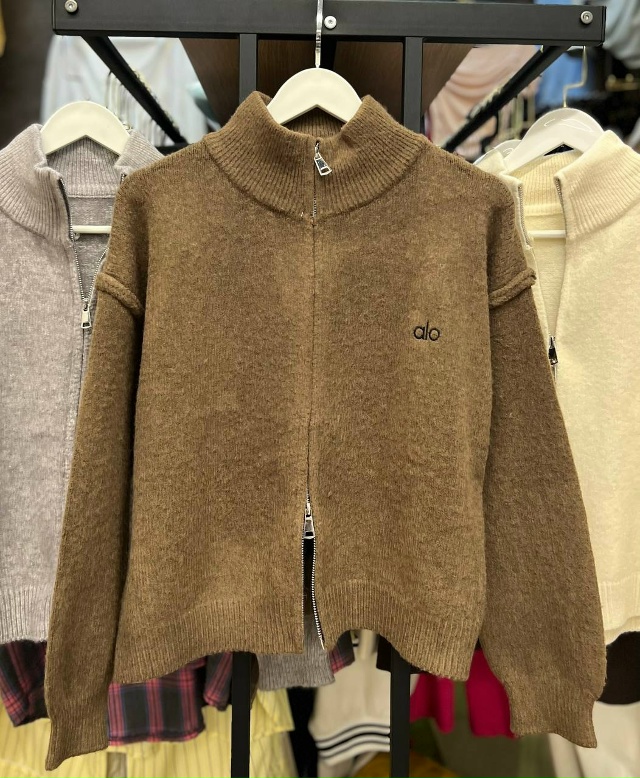 Свитер 23020863