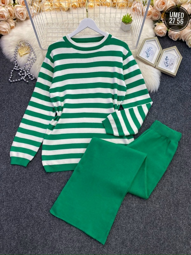 Костюм 23022033