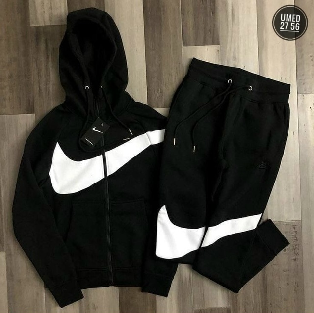 Спортивный костюм 23026297