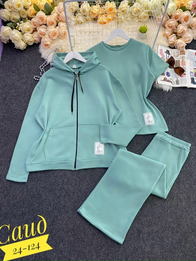 Спортивный костюм 23030625