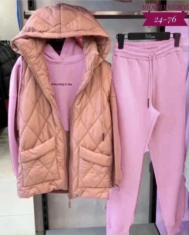 Спортивный костюм 23029638