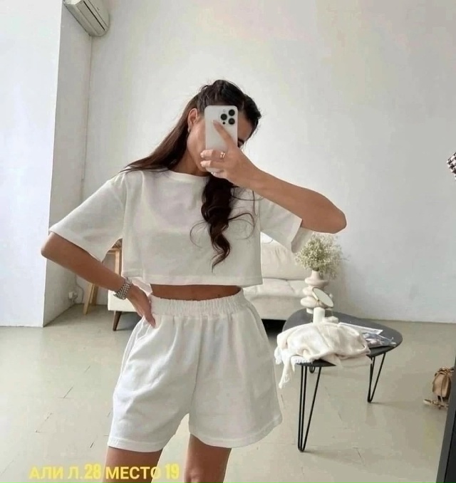 Костюм 23031168