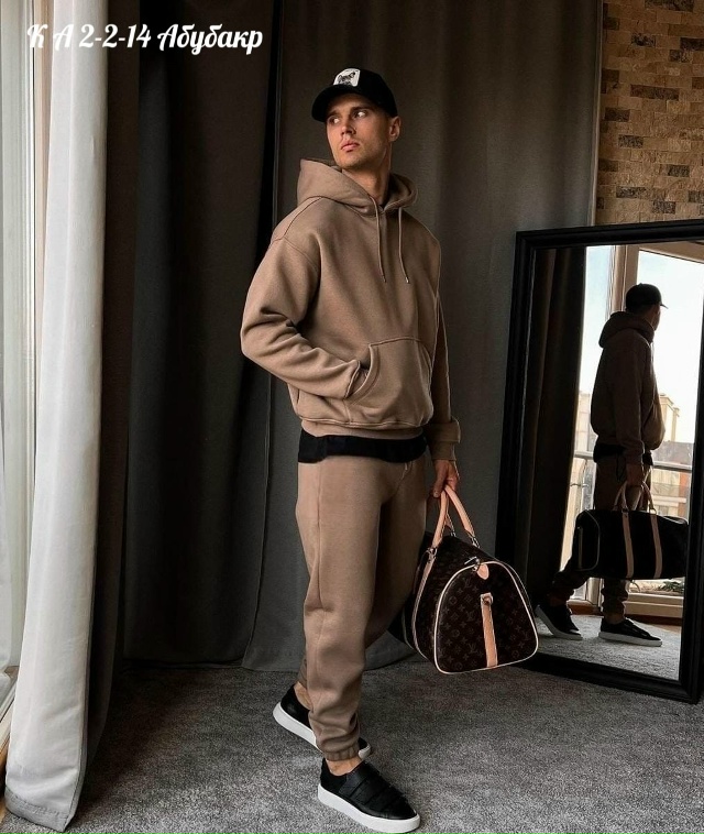 Спортивный костюм 23032170