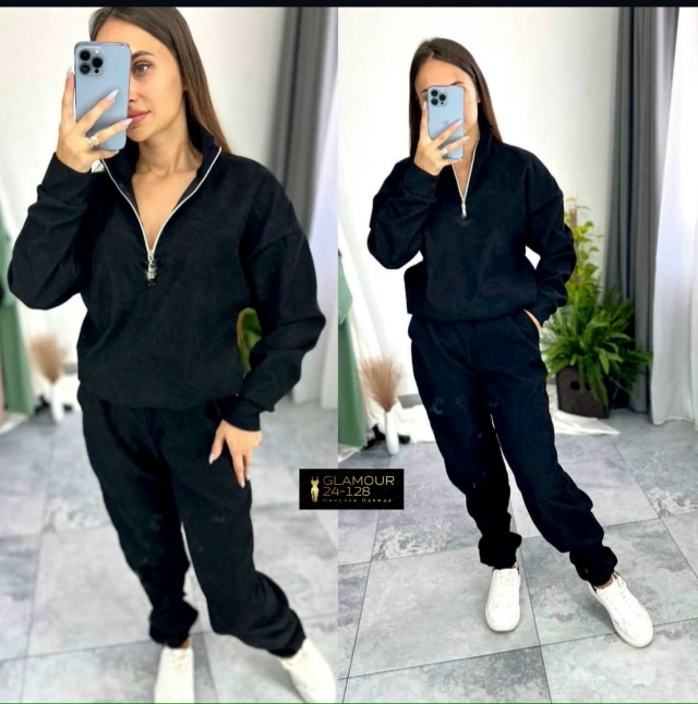 Спортивный костюм 23032518