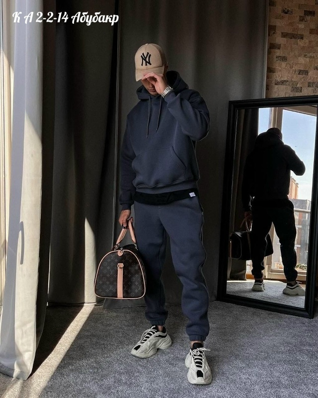 Спортивный костюм 23032170