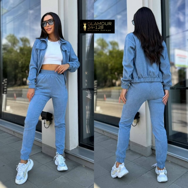 Спортивный костюм 23037743