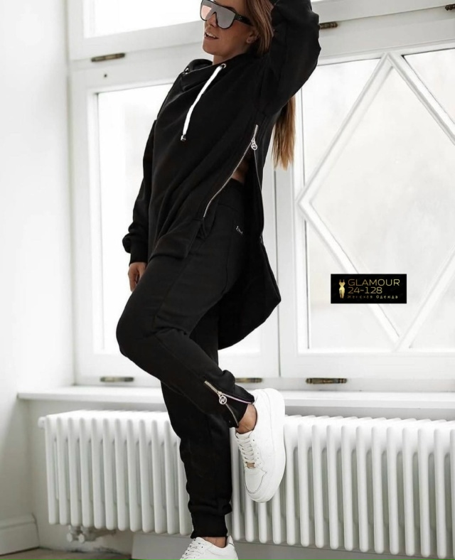 Спортивный костюм 23039556