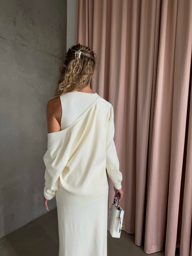 Костюм 23041099