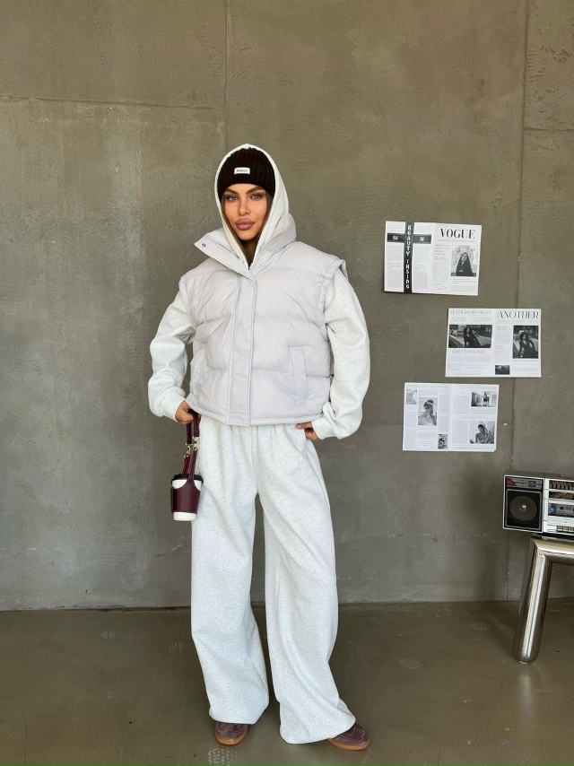 Спортивный костюм 23041602