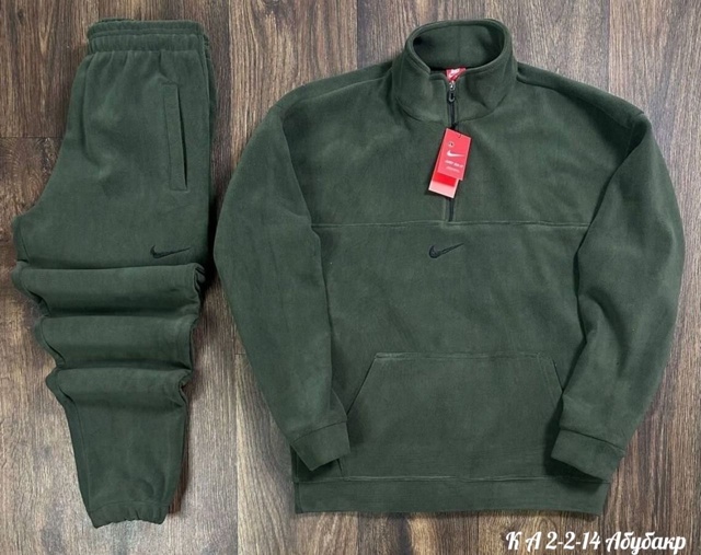 Спортивный костюм 23048230