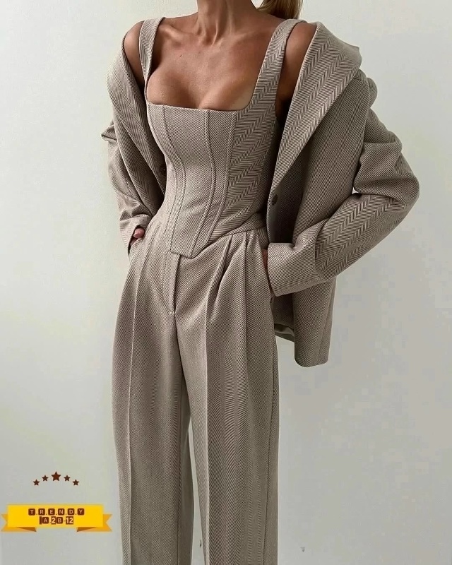 Костюм 23048483