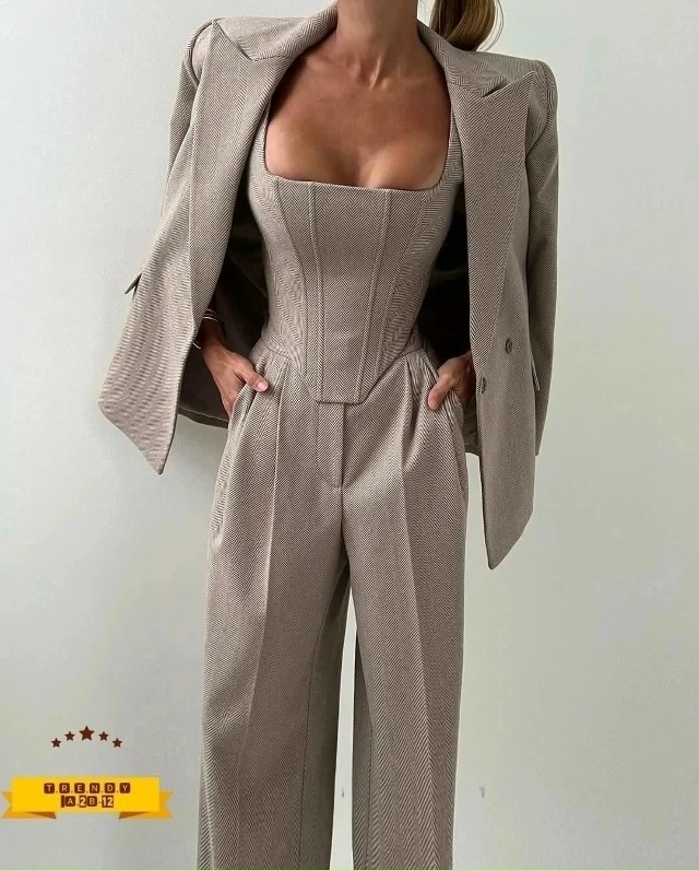 Костюм 23048483