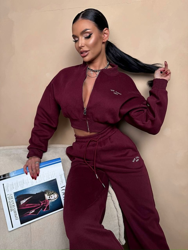 Спортивный костюм 23052113