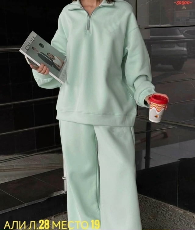 Спортивный костюм 23052163